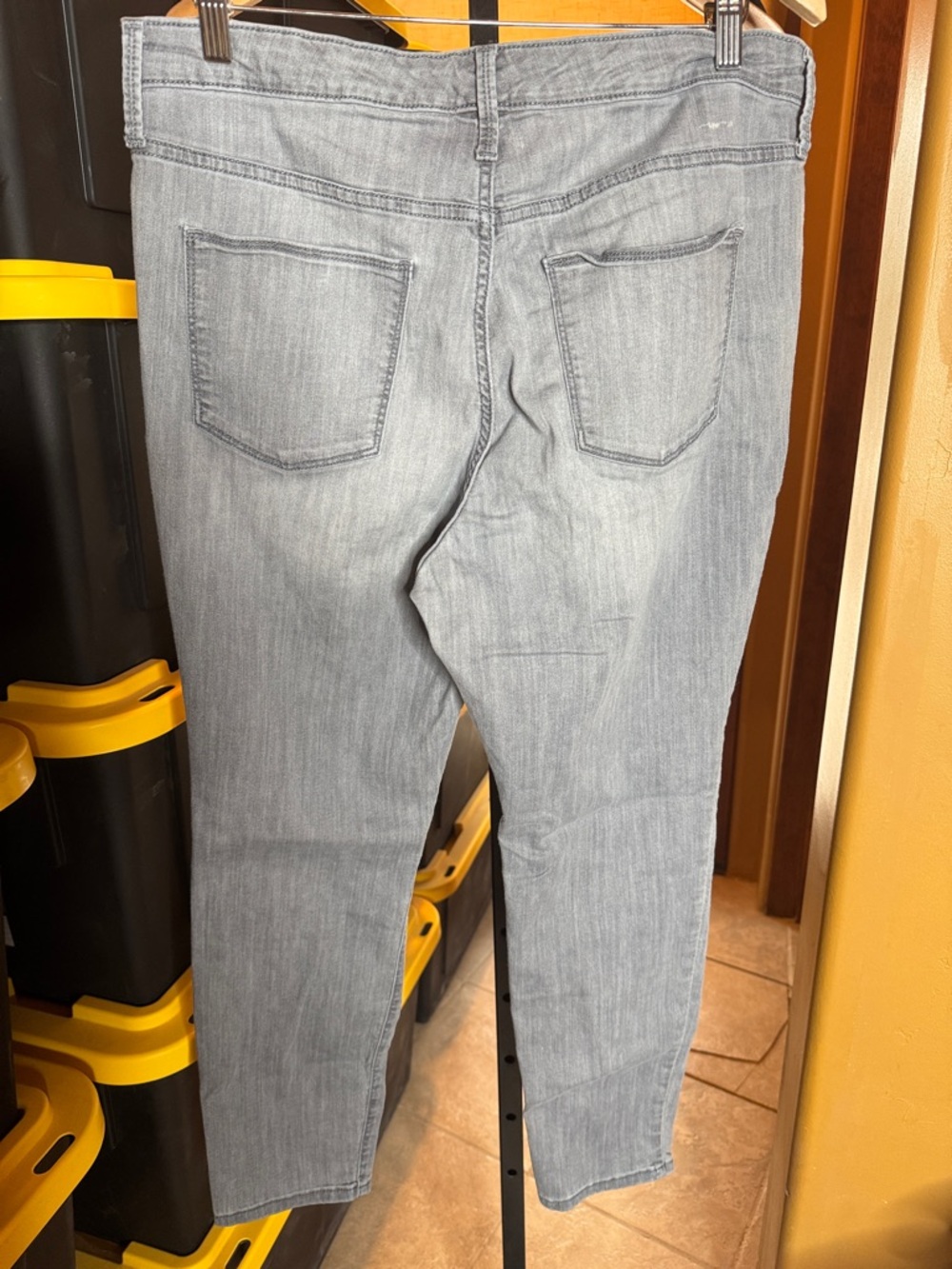 Universal Thread Gray High Rise Skinny Jeans Size 16 Stretch Denim - Picture 6 of 9